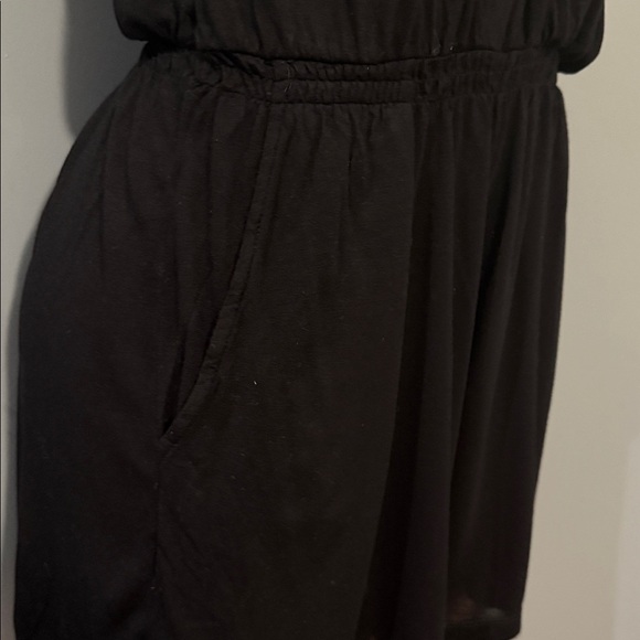 H&M Black Sleeveless Romper - Size Small - Picture 4 of 8